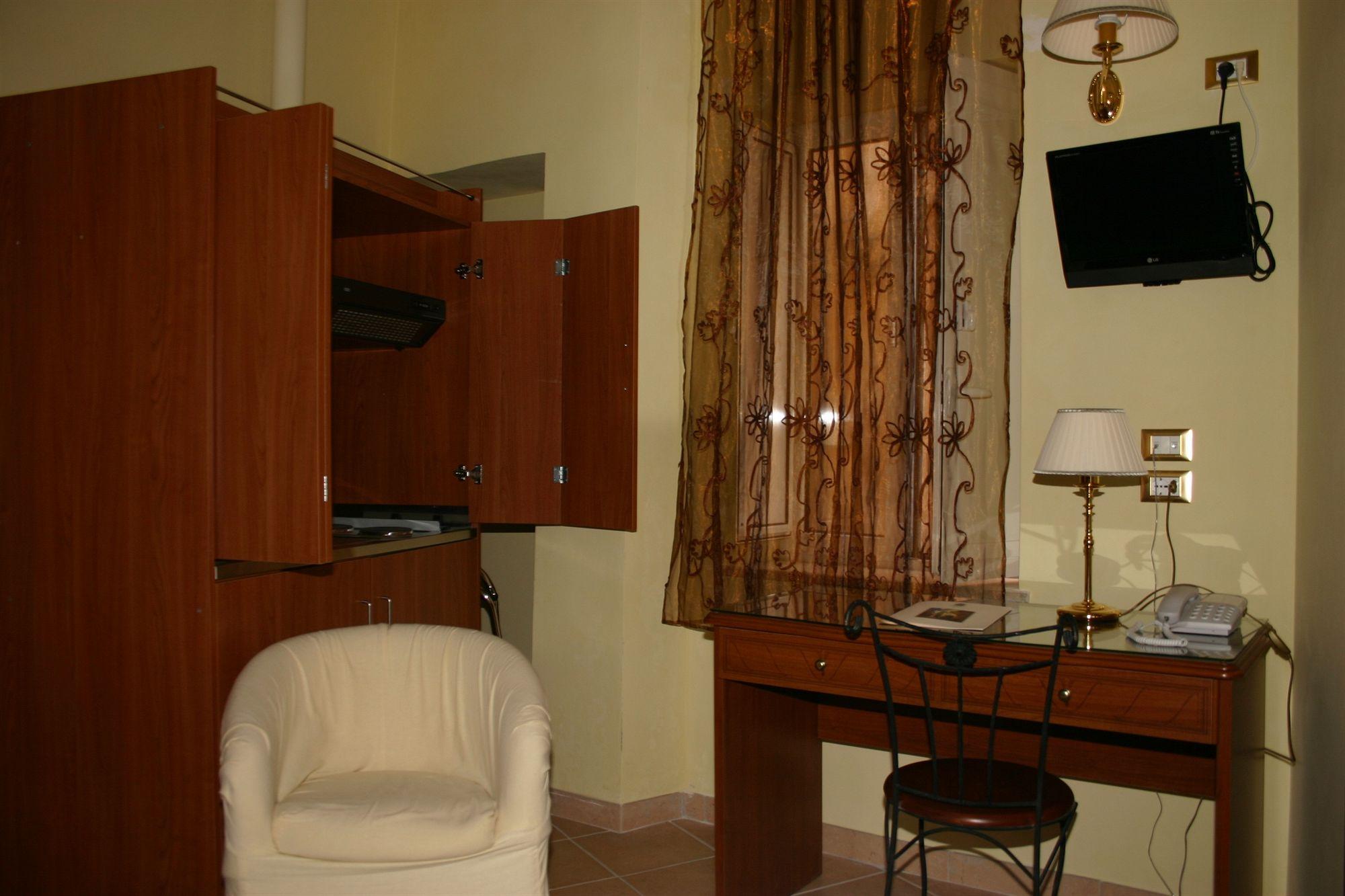 S.Andrea Degli Armeni Dimora Di Charme Bed & Breakfast Taranto Exterior photo