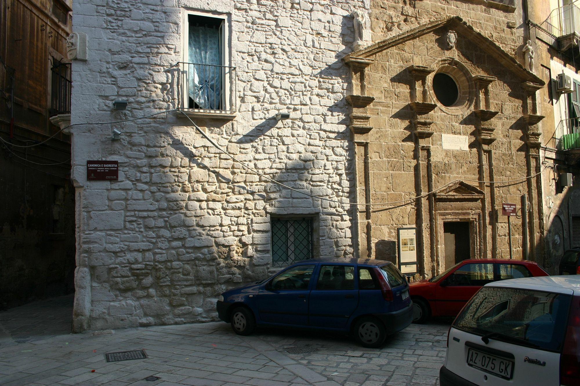 S.Andrea Degli Armeni Dimora Di Charme Bed & Breakfast Taranto Exterior photo
