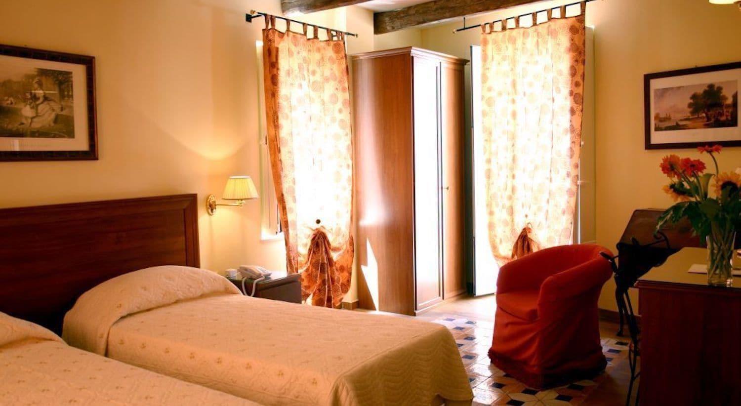 S.Andrea Degli Armeni Dimora Di Charme Bed & Breakfast Taranto Exterior photo