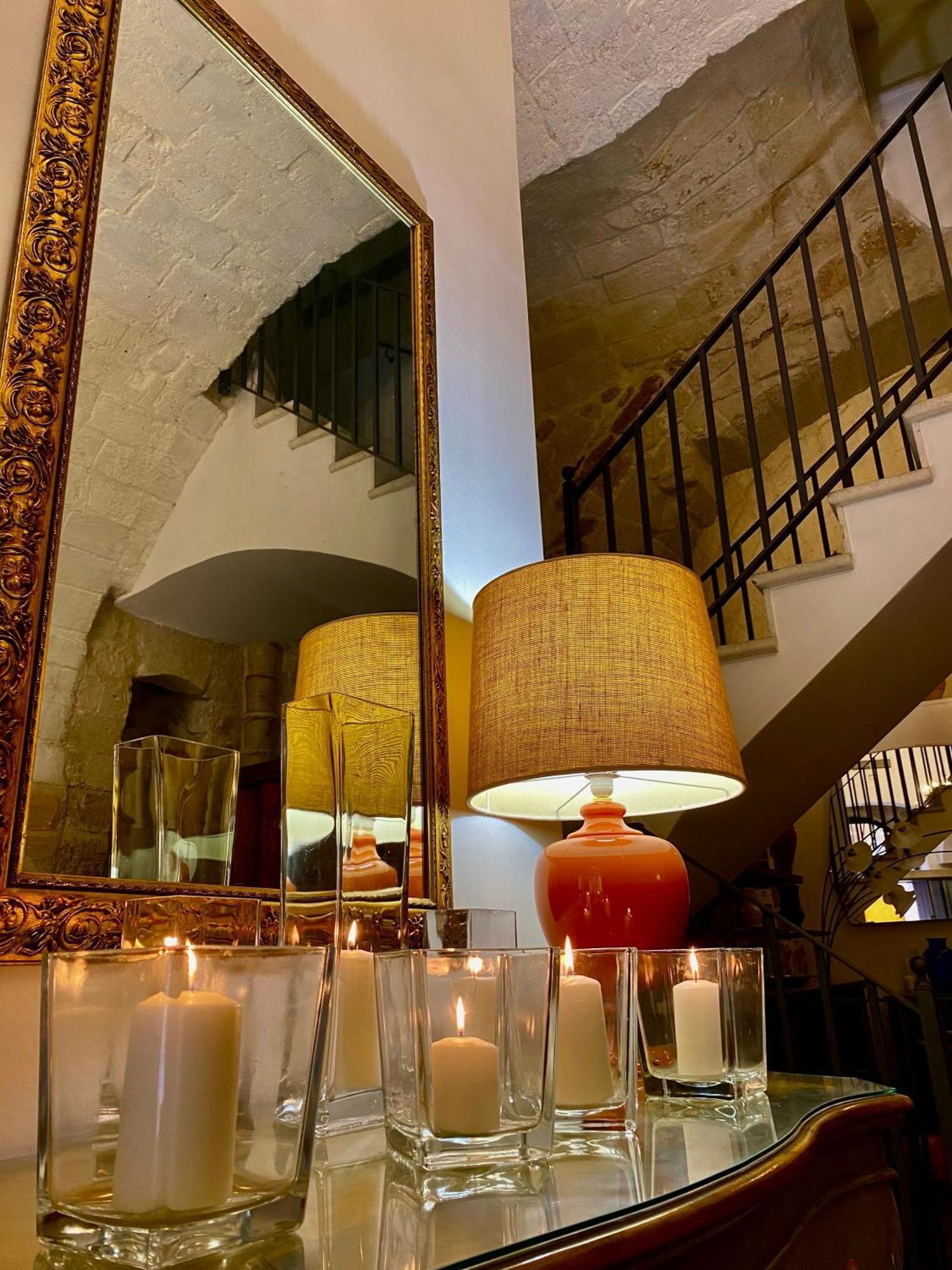 S.Andrea Degli Armeni Dimora Di Charme Bed & Breakfast Taranto Exterior photo