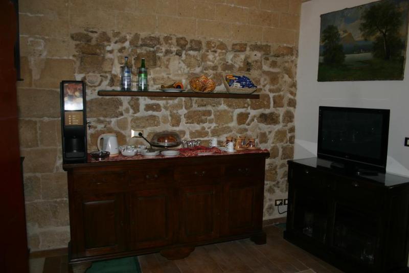 S.Andrea Degli Armeni Dimora Di Charme Bed & Breakfast Taranto Exterior photo